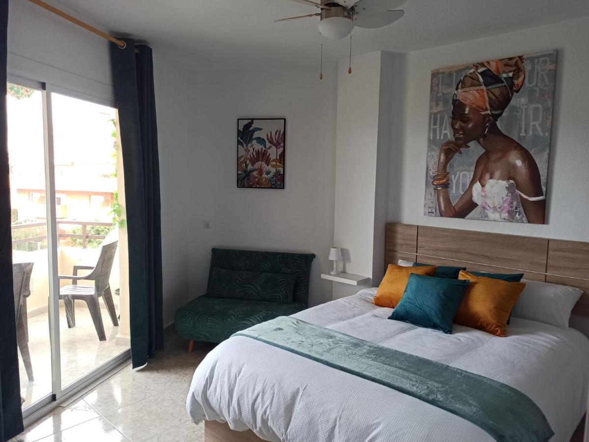Apartamento Tropical Con Piscina Cerca De La Playa Torremolinos Eksteriør bilde