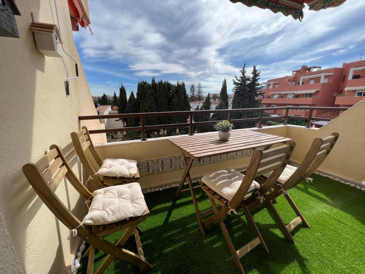 Apartamento Tropical Con Piscina Cerca De La Playa Torremolinos Eksteriør bilde